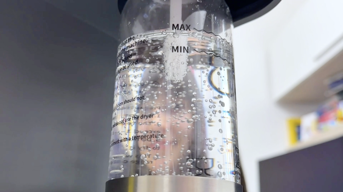 Hydrofast C300: il purificatore che fa acqua fredda, bollente e frizzante in un attimo (e cambia davvero la cucina) 3 Hydrofast C300: il purificatore che fa acqua fredda, bollente e frizzante in un attimo (e cambia davvero la cucina)