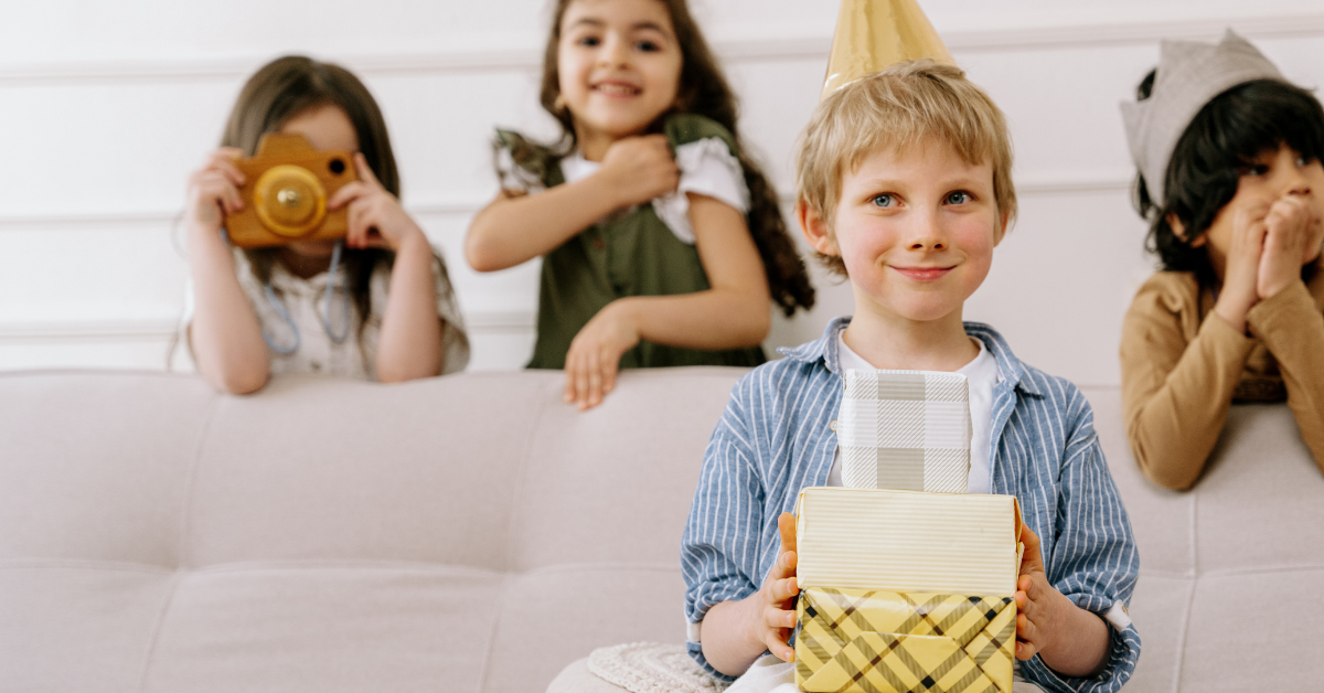 Il lato comico di organizzare la festa di compleanno del tuo bambino